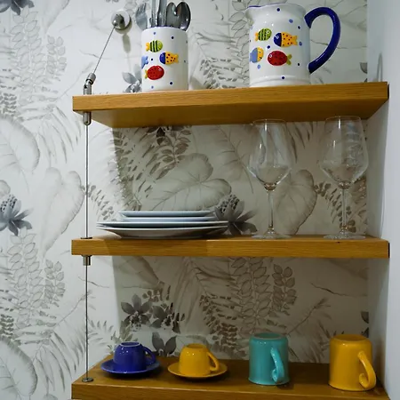 Finestra Sui Ponti רגוזה